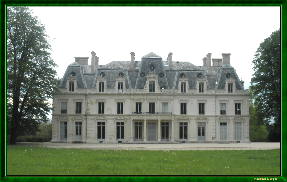 Castle of Piple at Boissy Saint Léger 