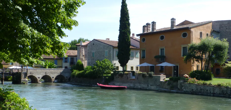 the bridget over Mincio in Borghetto