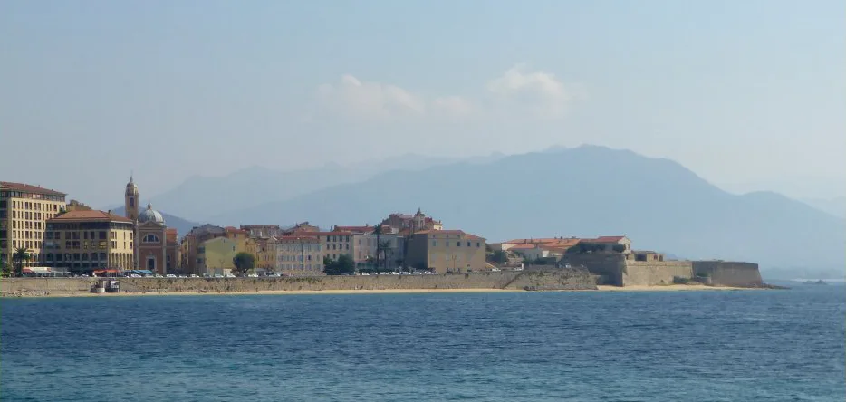 Ajaccio : la vieille ville et la citadelle