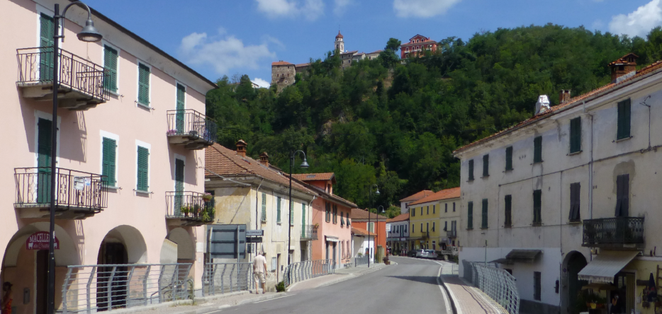 Main street of Dego and Cua district