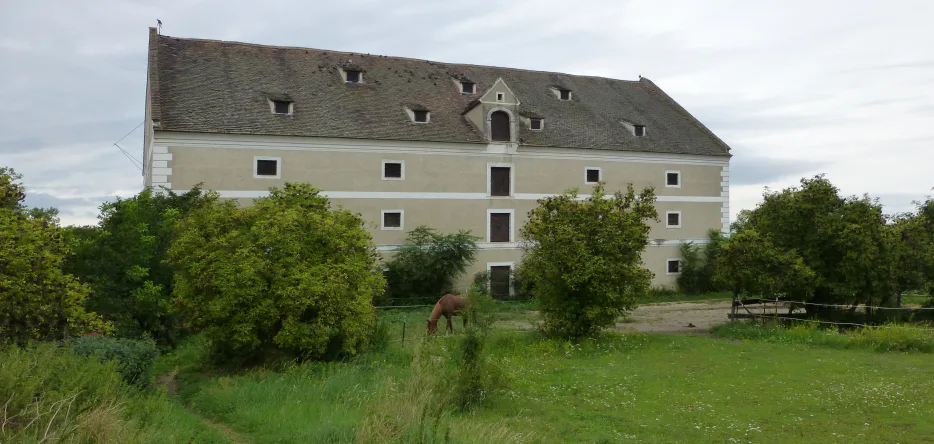 La Grange (grenier d'abondance) d'Essling