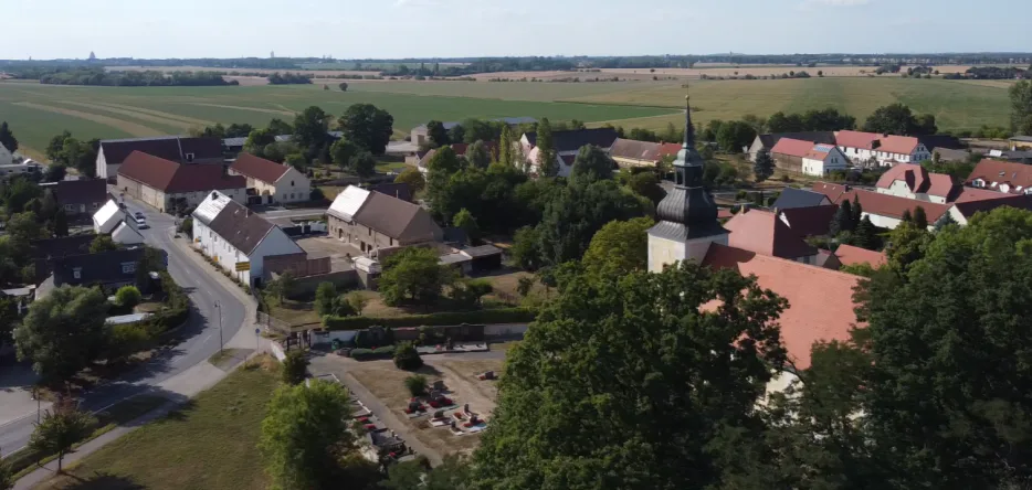 The village of Seifertshain, east of the battlefield East of the battlefield : aerial view of the village of Seifertshain